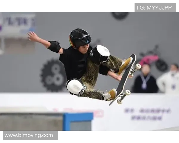 滑板深度:解密深圳滑板队的盯防 滑板深度:解密深圳滑板队的盯防